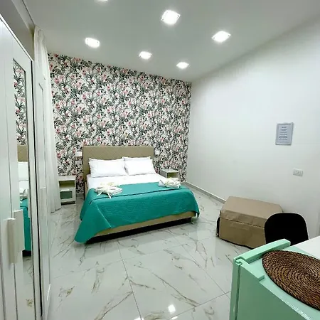 Virgy House 3*